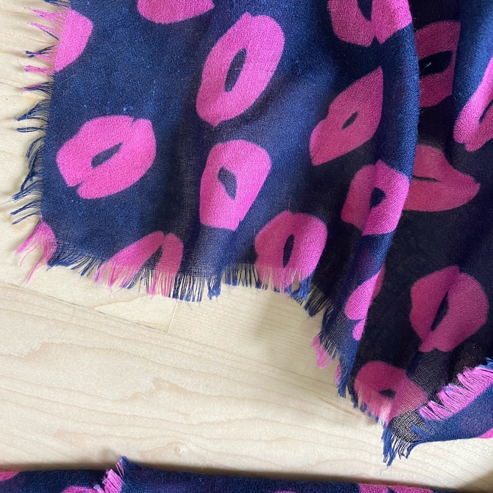 Pink and navy Lip Print Scarf